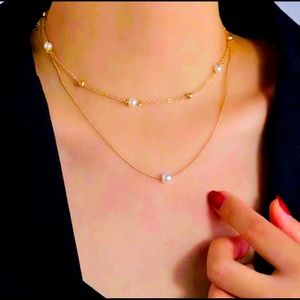 NWT Dainty Gold Layered, Pearl Necklace!